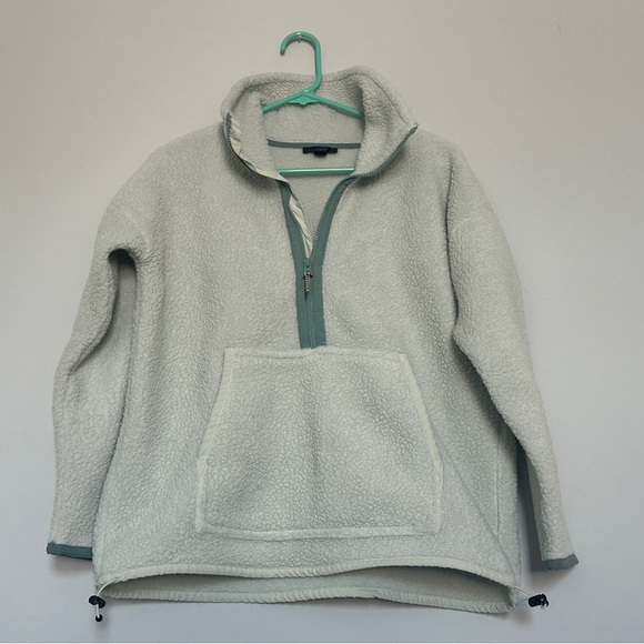 J Crew oversized pastel green half zip up Sherpa| size small - Picture 1 of 5